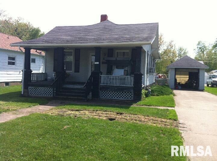 1117 Broadway St, Lincoln, IL 62656 - photo 1