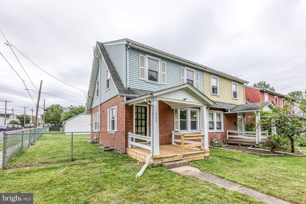 123 N Cannon Ave, Lansdale, PA 19446 - photo 1