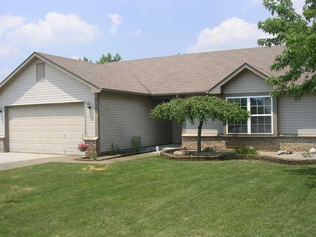 9660 Claymore Dr, Fishers, IN 46038 - photo 1