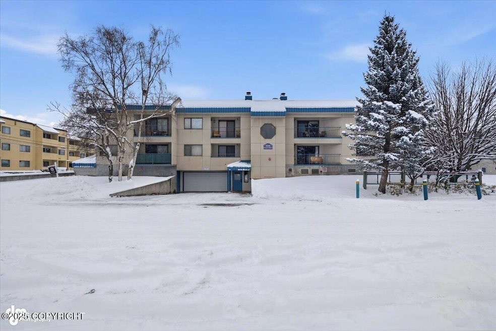 1241 Denali St unit 104, Anchorage, AK 99501 - photo 1