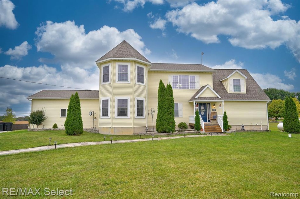 1446 S Cummings Rd, Davison, MI 48423 - photo 1