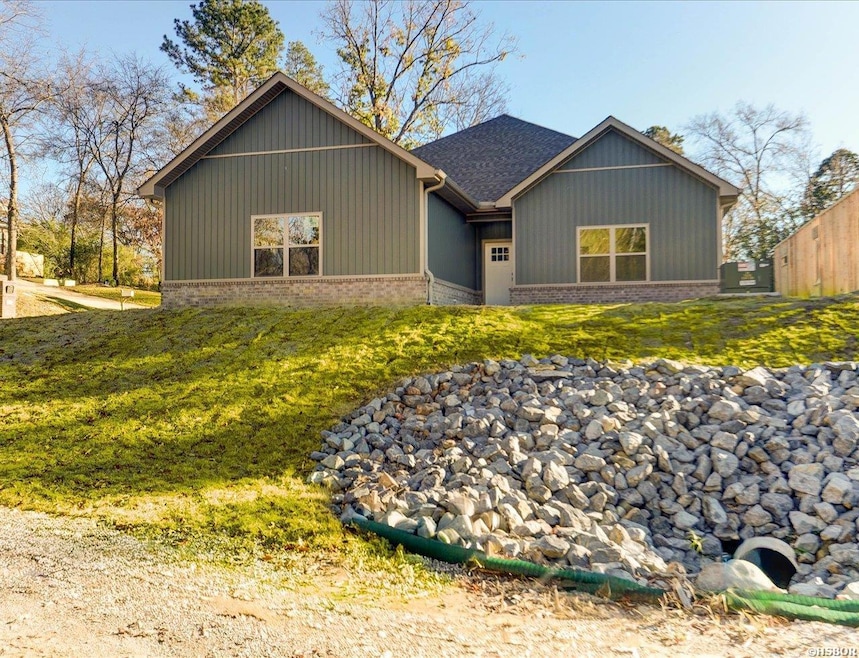 159 Bledsoe Cir, Rockwell, AR 71913 - photo 1