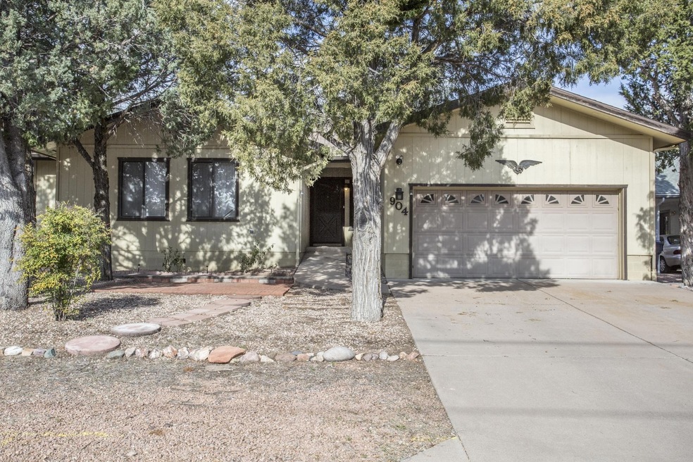 904 N Bavarian Way, Payson, AZ 85541 - photo 1