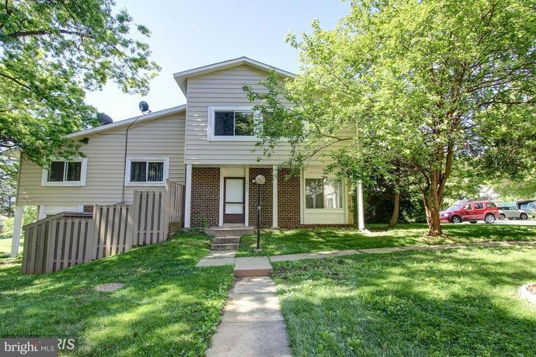 18637 Sage Way, Germantown, MD 20874 - photo 1