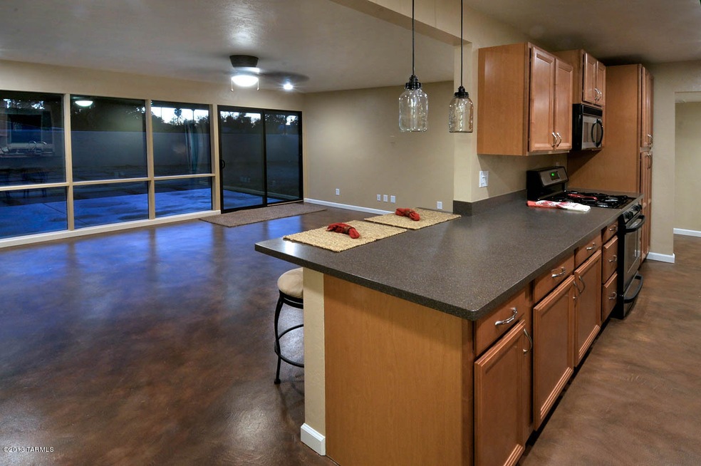 4463 E Cooper Cir, Tucson, AZ 85711 - photo 1