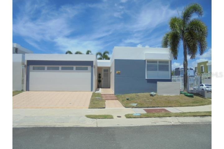 #225 Encarnación Díaz unit 225, Las Piedras, PR 00771 - photo 1