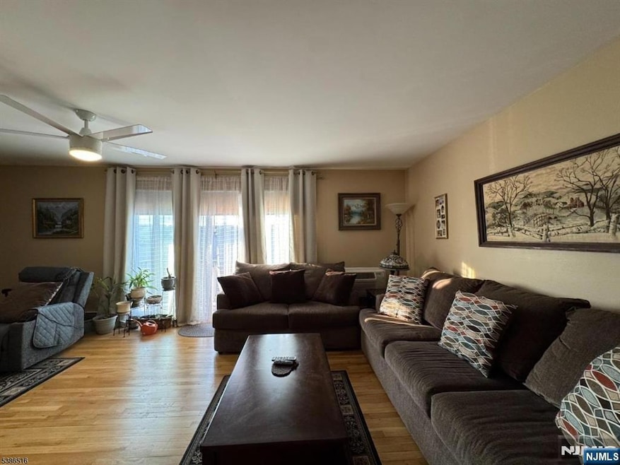 298 Hoover Ave unit 28, Bloomfield, NJ 07003 - photo 1