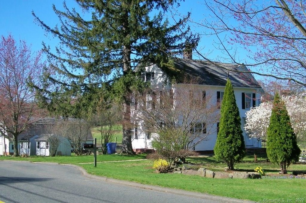 63 Willowbrook Rd unit 2, Cromwell, CT 06416 - photo 1