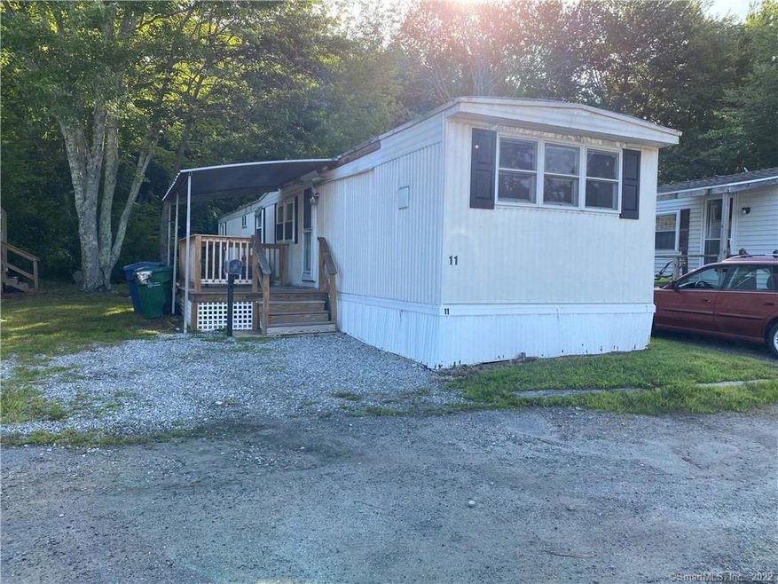 11 Ferri Dr, Waterford, CT 06385 - photo 1