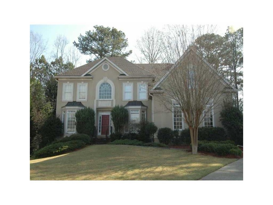 Exterior Front. Very Large Home and Lot in Platinu