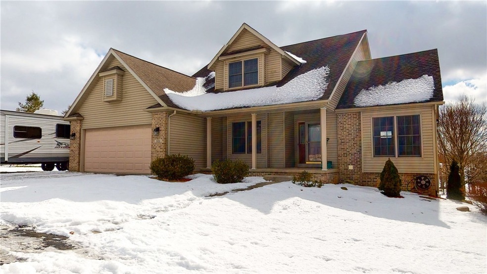 Front exterior view of house