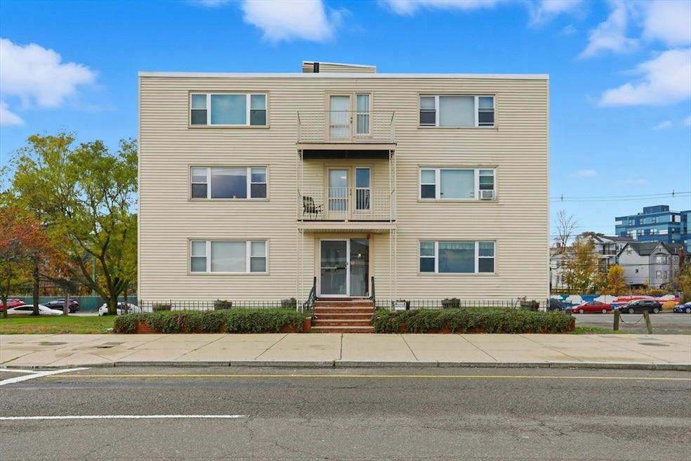 71 Revere Beach Blvd unit 11, Revere, MA 02151 - photo 1