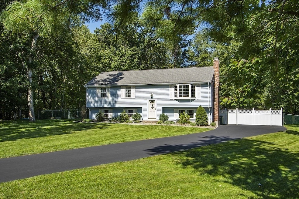 26 Pinto Way, Mansfield, MA 02048 - photo 1