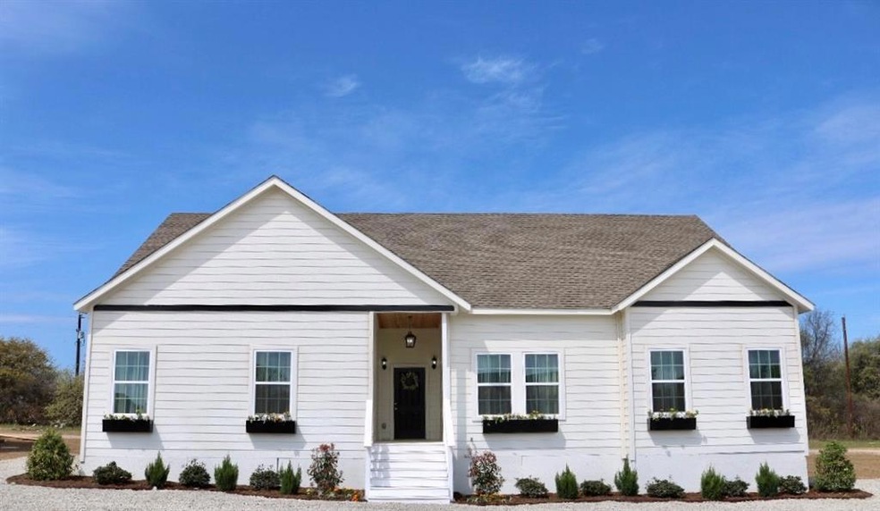 127 Quail Ln, Boyd, TX 76023 - photo 1