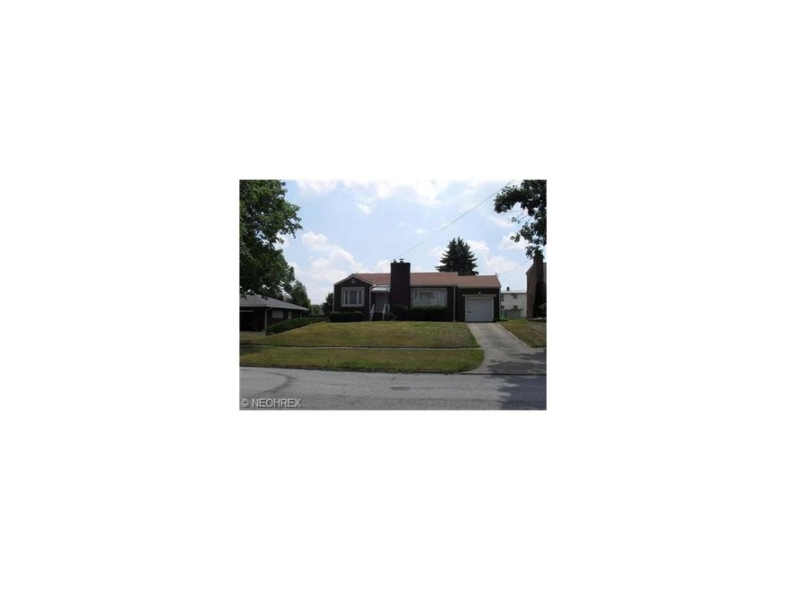 144 Overlook Blvd, Struthers, OH 44471 - photo 1