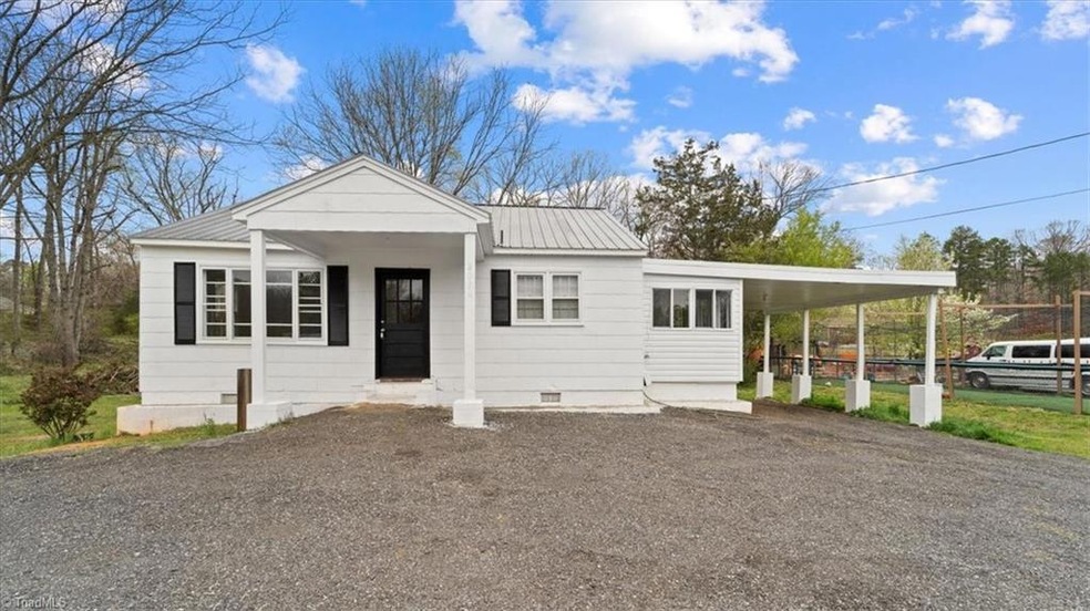 2034 Old Farmer Rd, Asheboro, NC 27205 - photo 1