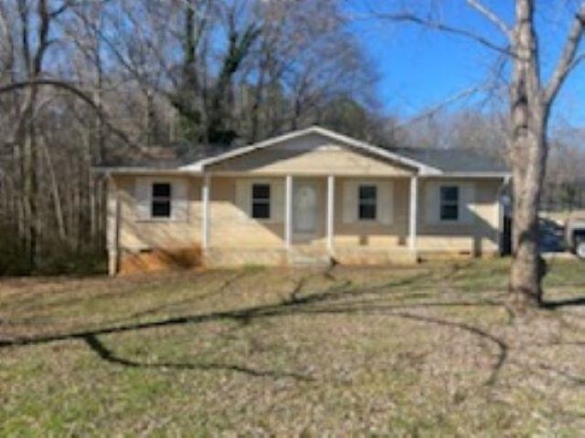 124 Strawberry Dr, Inman, SC 29349 - photo 1