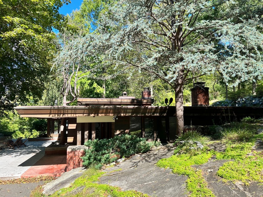 32 Deer Run Rd, Wilton, CT 06897 - photo 1