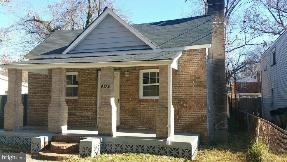 612 Nova Ave, Capitol Heights, MD 20743 - photo 1