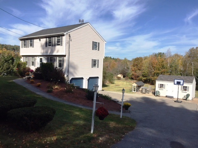 66 Burns Rd, Pelham, NH 03076 - photo 1