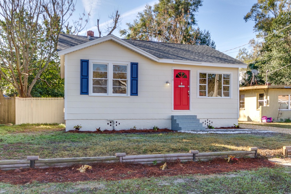 5114 Birkenhead Rd, Jacksonville, FL 32210 - photo 1