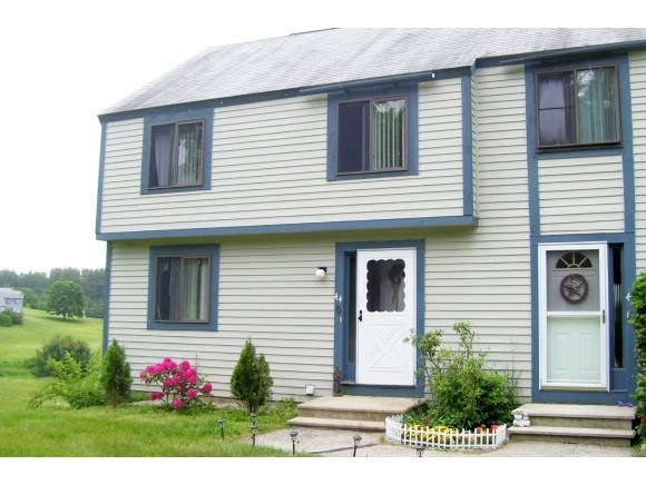 73 Old Nashua Rd unit 44, Londonderry, NH 03053 - photo 1