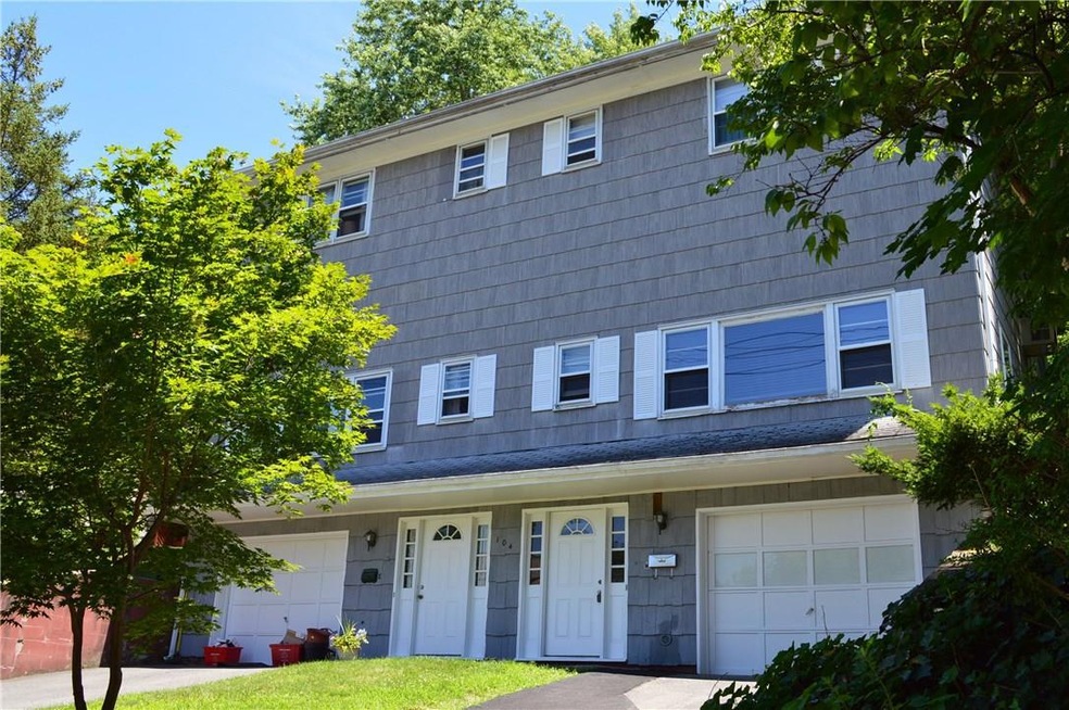 104 Maple St unit W, Croton On Hudson, NY 10520 - photo 1