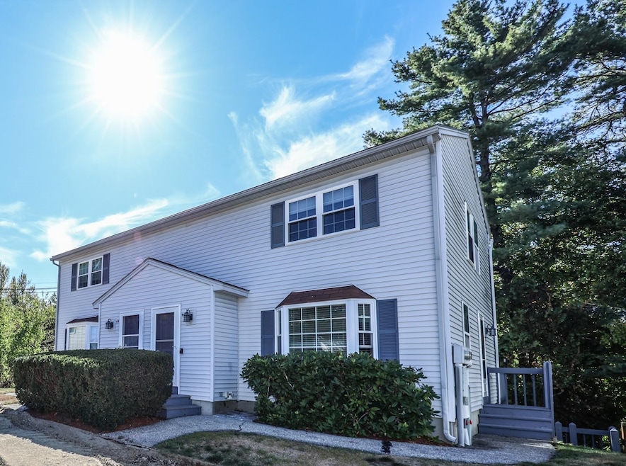 4 Arabian Ct unit B, Goffstown, NH 03045 - photo 1