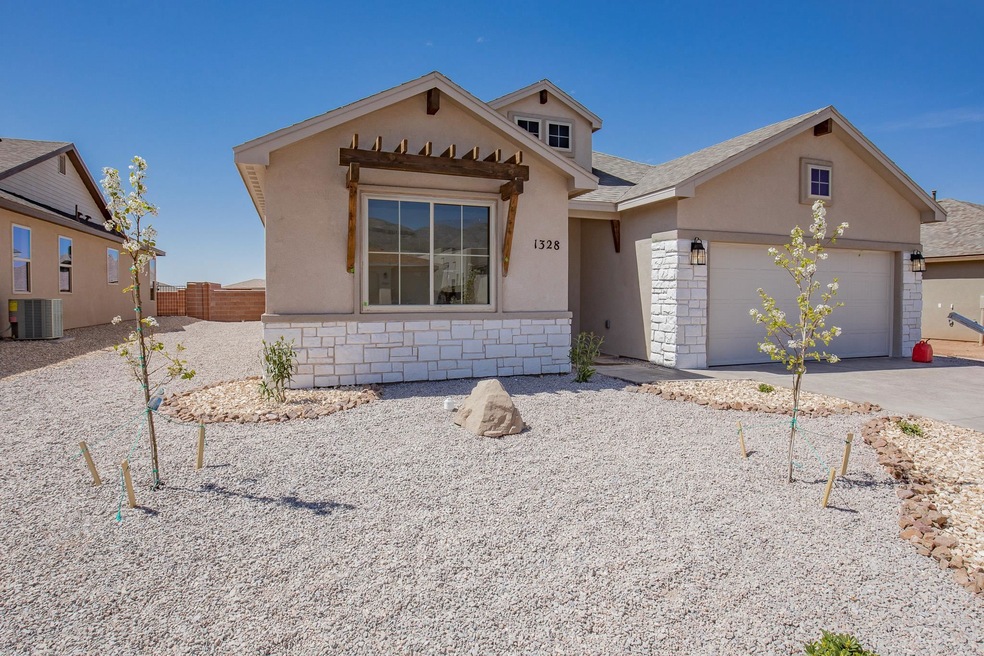 1328 La Codorniz Dr, Alamogordo, NM 88310 - photo 1
