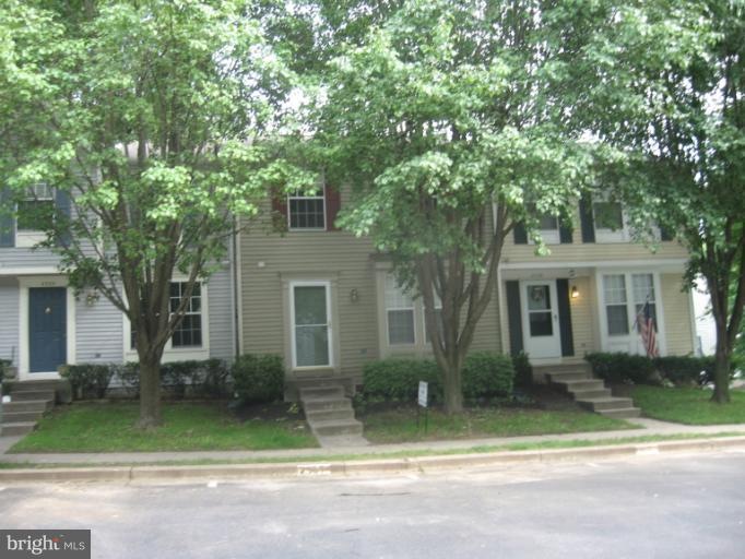 2557 Log Mill Ct unit 4, Crofton, MD 21114 - photo 1