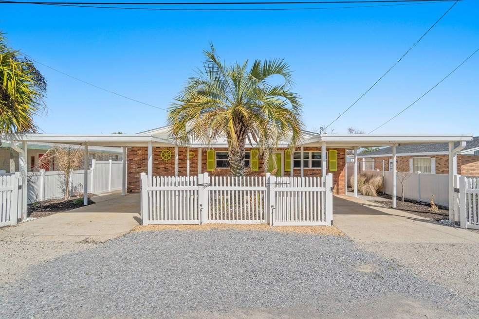 1-web-or-mls-7010 Beach Dr027