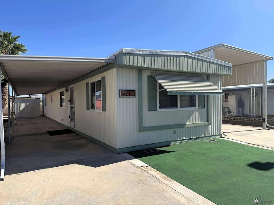 2133 S Quail Ave, Yuma, AZ 85364 - photo 1