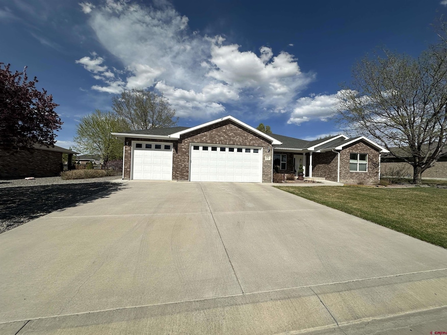 Sold $575,000