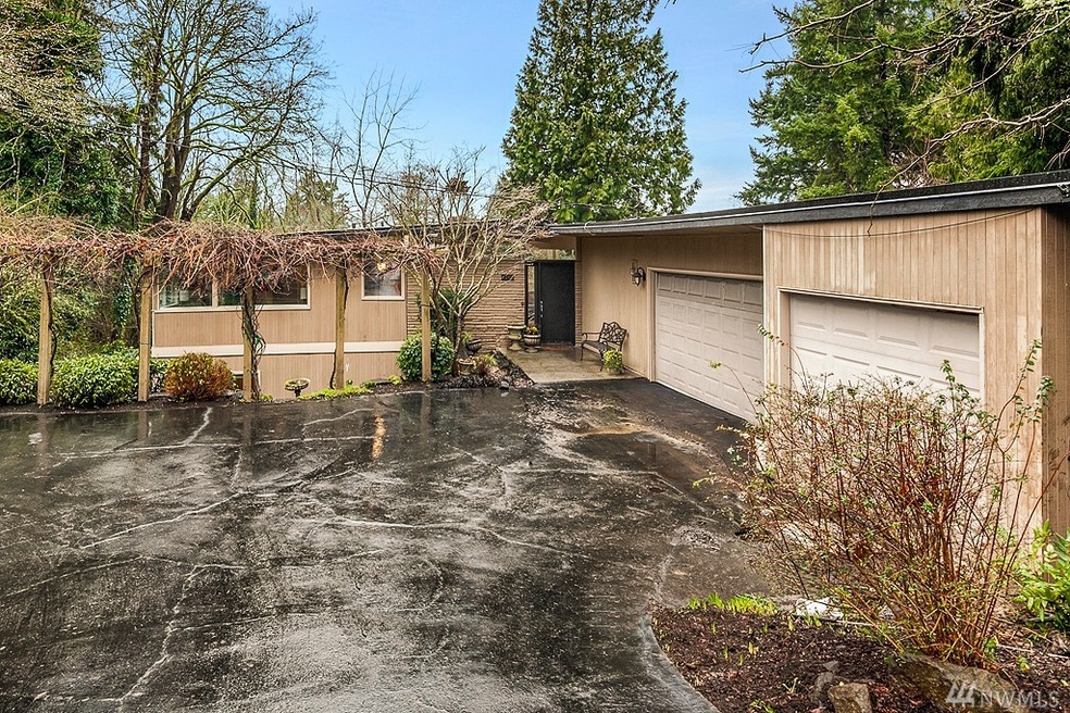 4201 83rd Ave SE, Mercer Island, WA 98040 - photo 1