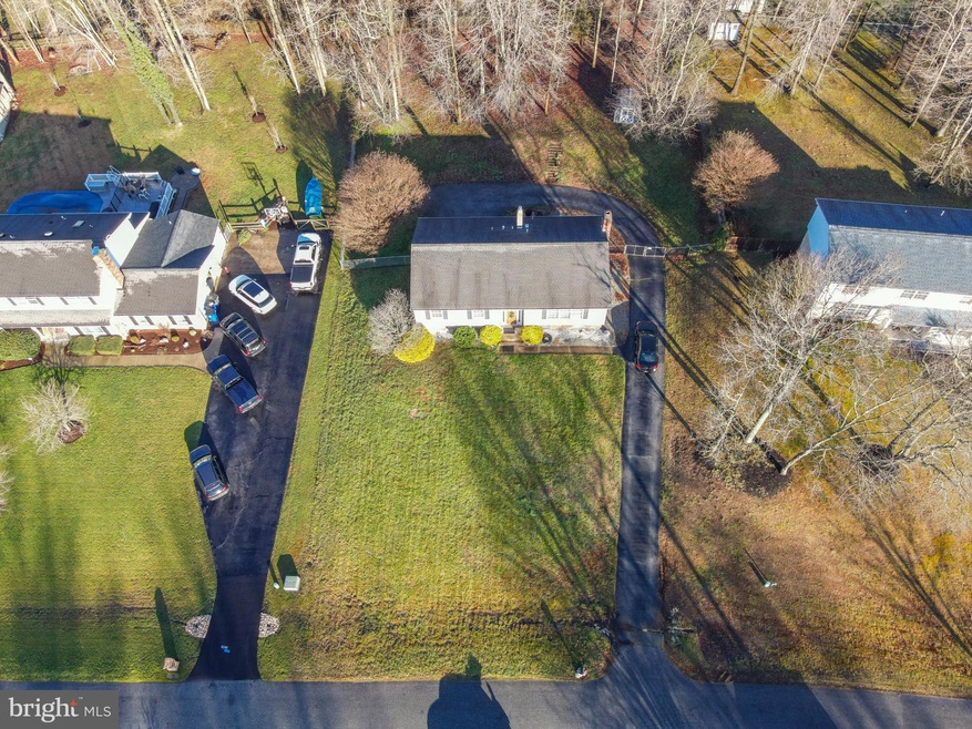 808 Jeffrey Pine Dr, Bear, DE 19701 - photo 1