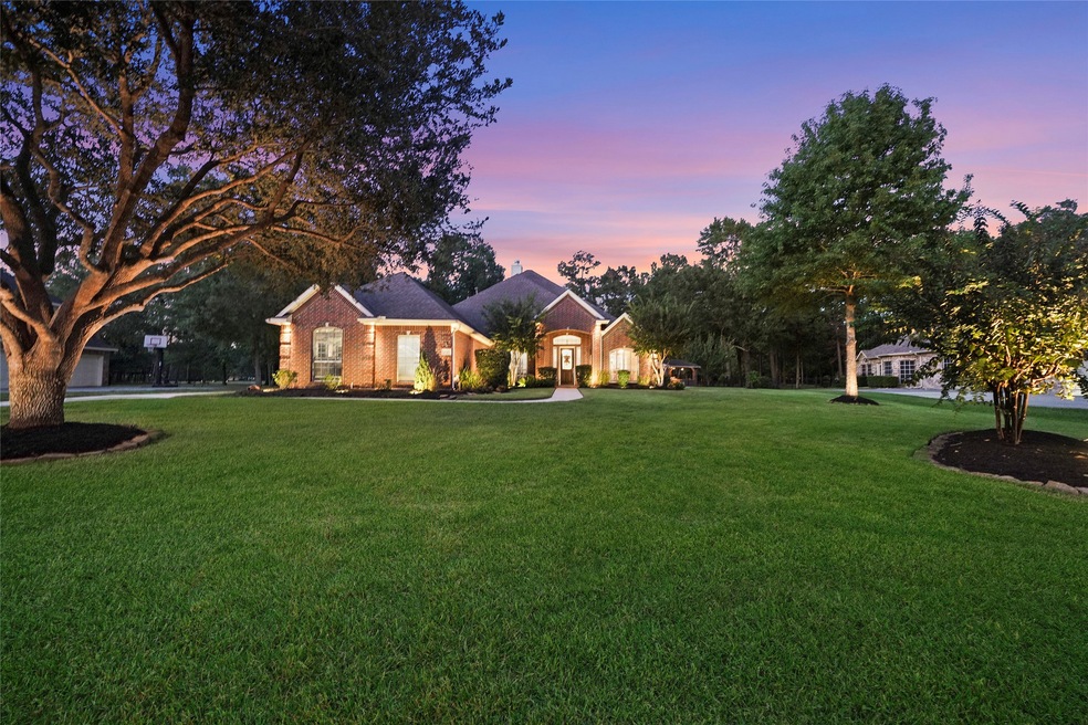 30410 E Legends Trail Dr, Spring, TX 77386 - photo 1