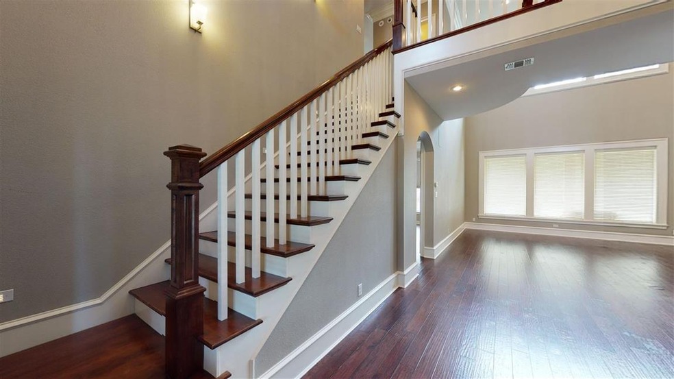 5305 Rolling Hills, Texarkana, TX 75503 - photo 1