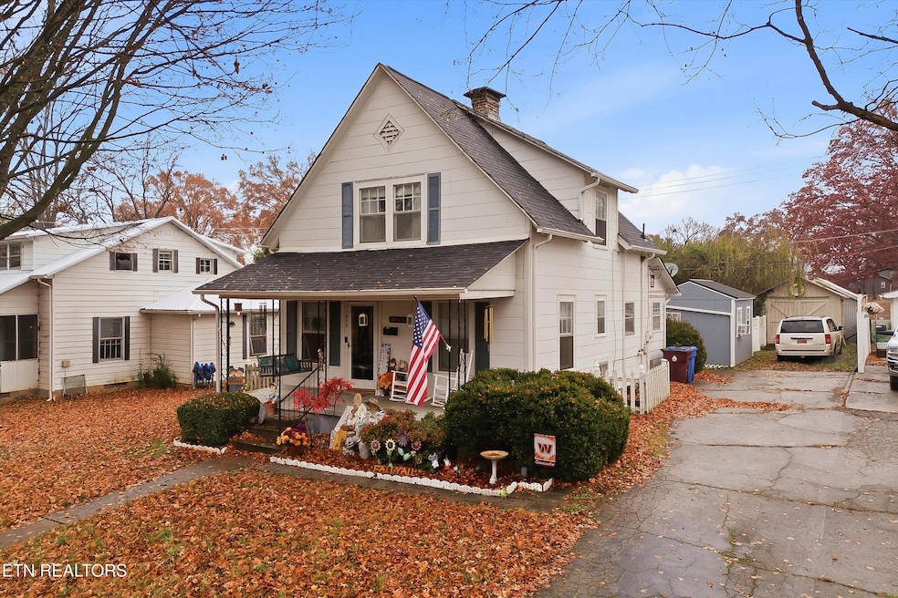 For Sale $349,900 • Co-Listing Agent