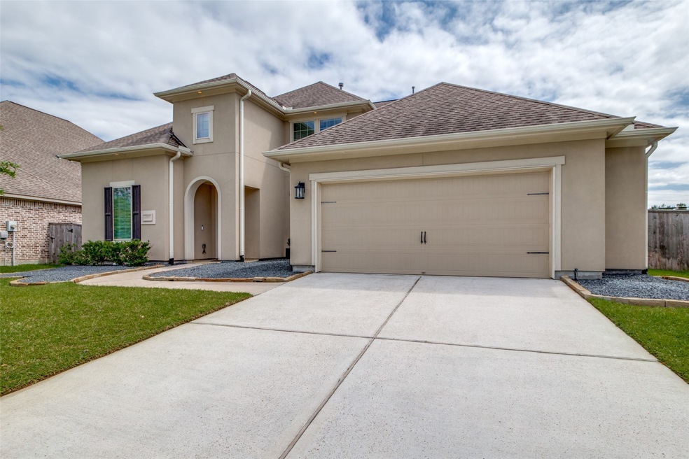Welcome home to 13515 Yukon Cove Drive!