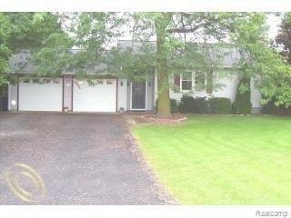 14656 Exeter Rd, Carleton, MI 48117 - photo 1