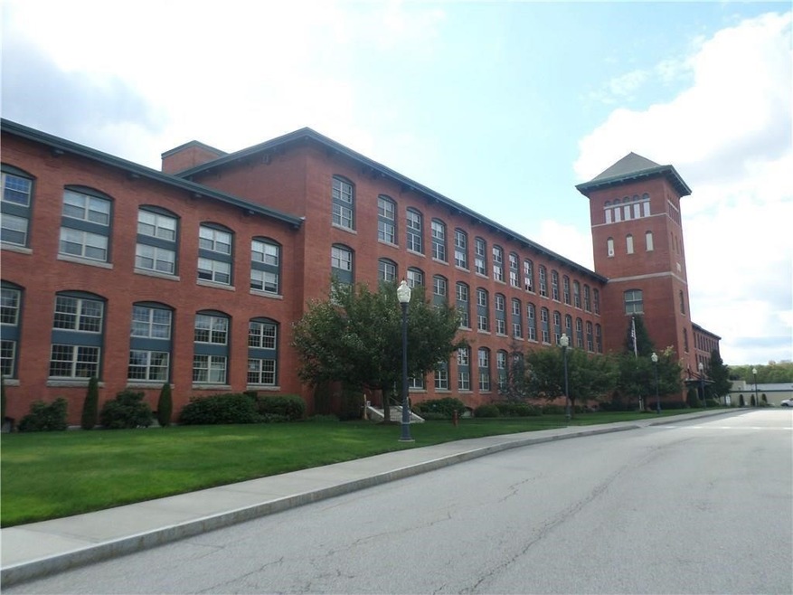 High Rocks Condominiums unit 102, North Smithfield, RI 02896 - photo 1