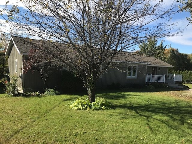 129 Scenic View Dr, North Clarendon, VT 05759 - photo 1