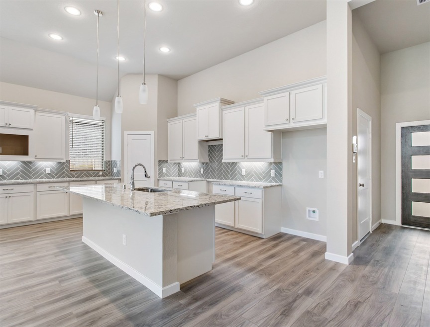 10761 Chinese Violet, Conroe, TX 77385 - photo 1