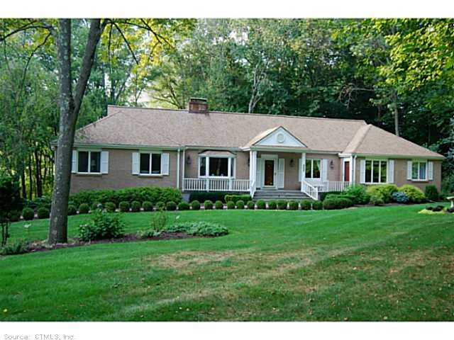 886 Maribou Ct, Cheshire, CT 06410 - photo 1