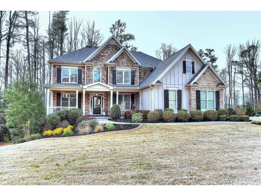 5 Bedroom 4 Bath Home On A Large Lot!