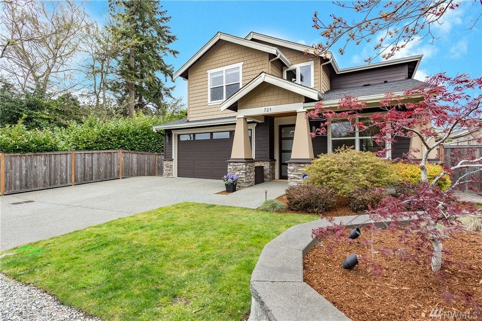 721 Spruce St, Edmonds, WA 98020 - photo 1