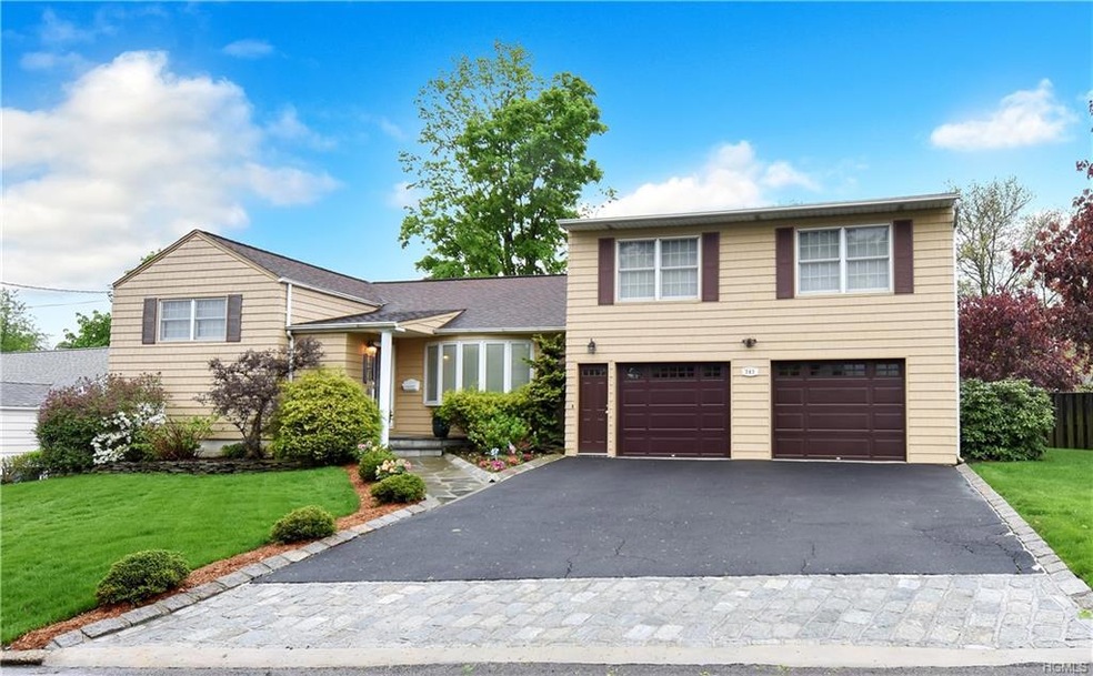 263 Croydon Rd, Yonkers, NY 10710 - photo 1