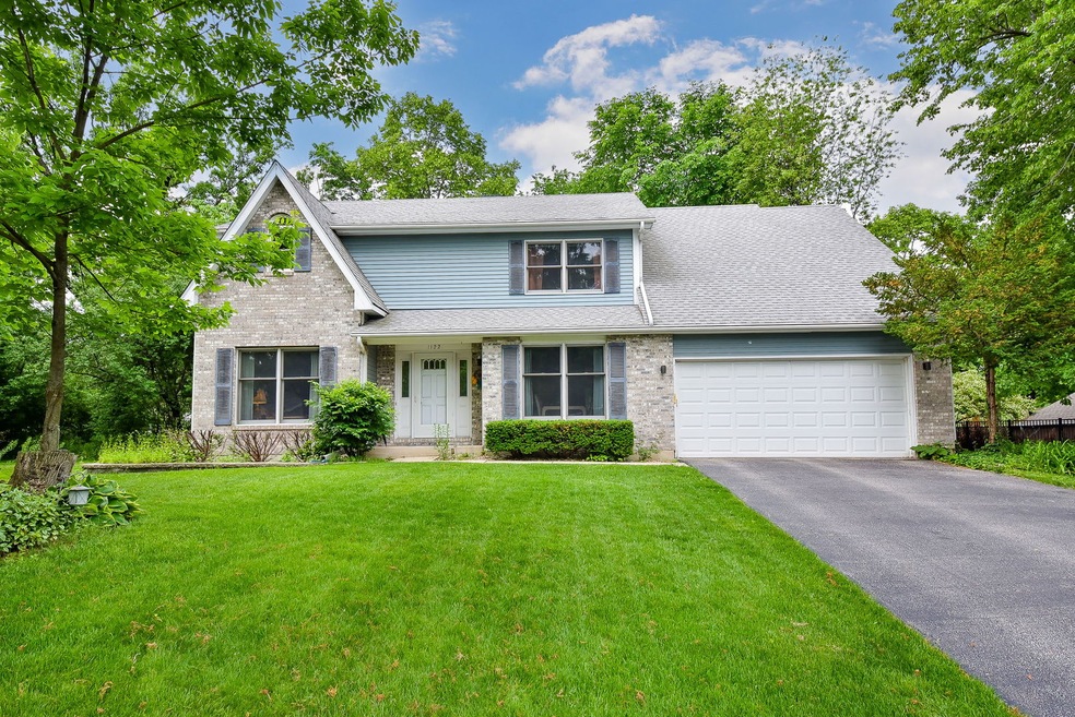 1122 Wintergreen Ct, Batavia, IL 60510 - photo 1