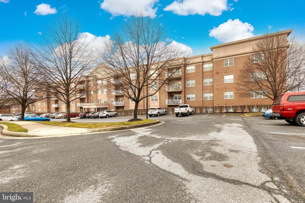 4800 Coyle Rd unit 107, Owings Mills, MD 21117 - photo 1