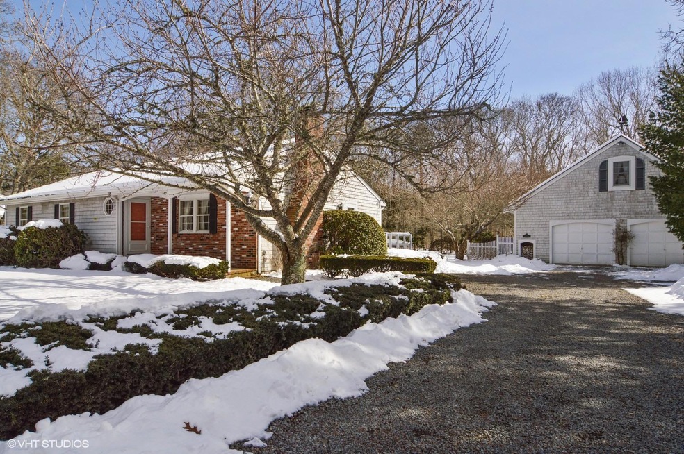 Custom built 3-bedroom Ranch